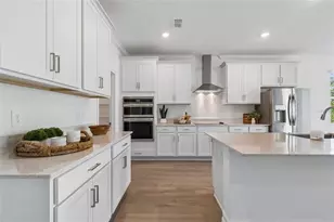 18238 Pearl Vw Pl, Lutz, FL 33548 - Photo 11