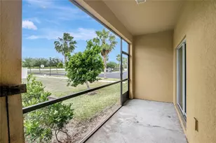 2227 Golden Falcon Dr, Ruskin, FL 33570 - Photo 43