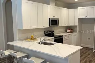 5735 Desert Rose Pl, Tampa, FL 33615 - Photo 9