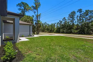 2843 S Chamberlain Blvd, North Port, FL 34286 - Photo 9
