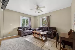 39243 Lizabeth Cir, Zephyrhills, FL 33542 - Photo 11