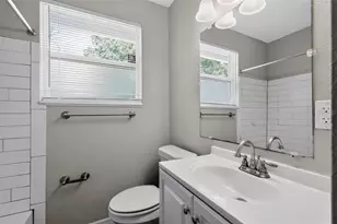 3734 Barmer Dr, Jacksonville, FL 32210 - Photo 19