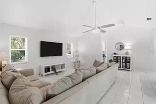 610 Woodview Way, Bradenton, FL 34212 - Photo 21