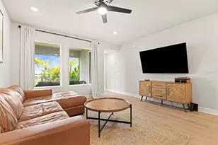 6168 Golden Nettle Dr, Apollo Beach, FL 33572 - Photo 15