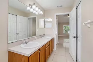 12712 Longcrest Dr, Riverview, FL 33579 - Photo 17
