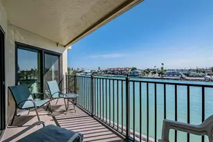 7435 Bayshore Dr, Treasure Island, FL 33706 - Photo 21