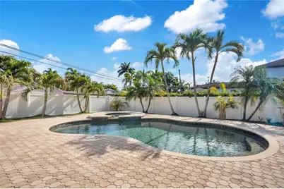 145 27th Avenue N, Saint Petersburg, FL 33704 - Photo 31