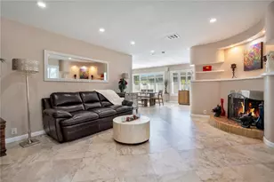 145 27th Ave N, Saint Petersburg, FL 33704 - Photo 5