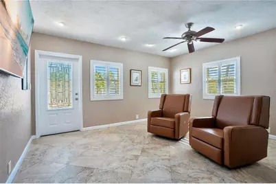 145 27th Avenue N, Saint Petersburg, FL 33704 - Photo 11
