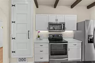 7810 Senrab Dr, Bradenton, FL 34209 - Photo 9