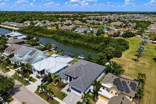 5605 Seagrass Pl, Apollo Beach, FL 33572 - Photo 67