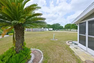 2202 Clubhouse Dr, Sun City Center, FL 33573 - Photo 49