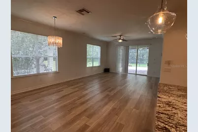 11107 Green Park Circle, Tampa, FL 33626 - Photo 7