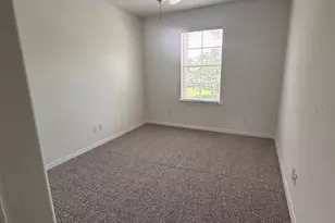 11107 Green Park Cir, Tampa, FL 33626 - Photo 15