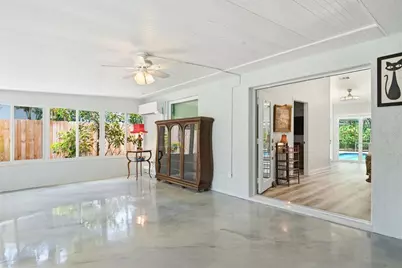 2221 Coronada Way S, Saint Petersburg, FL 33712 - Photo 25
