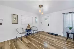 8199 115th St, Seminole, FL 33772 - Photo 5