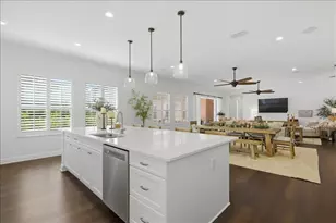 5303 Fishersound Ln, Apollo Beach, FL 33572 - Photo 9