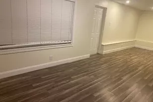 5973 Mckee Lake Dr N, Saint Petersburg, FL 33709 - Photo 13