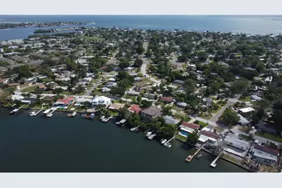 4101 Neptune Drive SE, Saint Petersburg, FL 33705 - Photo 17