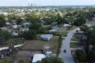 4101 Neptune Dr SE, Saint Petersburg, FL 33705 - Photo 1
