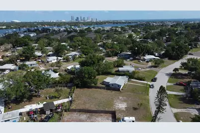 4101 Neptune Drive SE, Saint Petersburg, FL 33705 - Photo 15