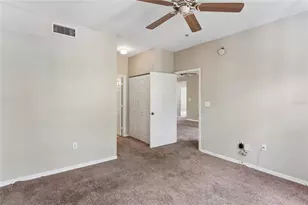 5618 Pinnacle Heights Cir, Tampa, FL 33624 - Photo 23