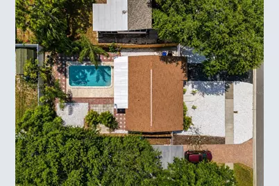 8020 24th Avenue N, Saint Petersburg, FL 33710 - Photo 33