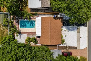 8020 24th Ave N, Saint Petersburg, FL 33710 - Photo 33