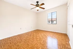 723 115th Ave N, Saint Petersburg, FL 33716 - Photo 13