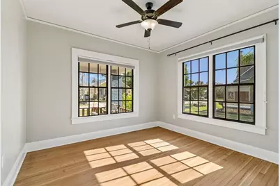 310 E Paris Street, Tampa, FL 33604 - Photo 11