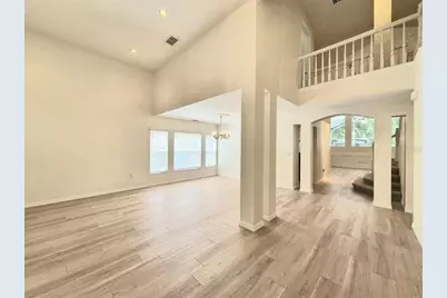 2214 Green Oaks Lane, Tampa, FL 33612 - Photo 5