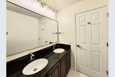 2214 Green Oaks Lane, Tampa, FL 33612 - Photo 53