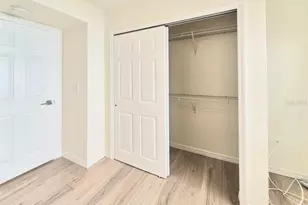 2214 Green Oaks Ln, Tampa, FL 33612 - Photo 31