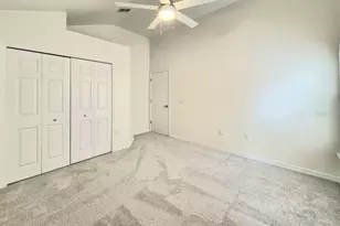 2214 Green Oaks Ln, Tampa, FL 33612 - Photo 57