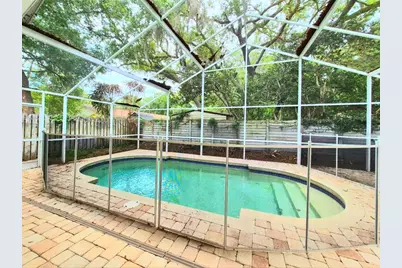 2214 Green Oaks Lane, Tampa, FL 33612 - Photo 65