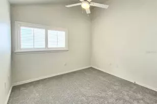 2214 Green Oaks Ln, Tampa, FL 33612 - Photo 63