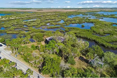 10501 Pine Island Drive, Weeki Wachee, FL 34607 - Photo 25