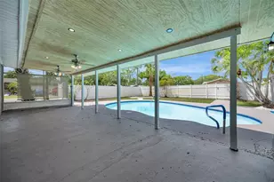 647 74th Ave N, Saint Petersburg, FL 33702 - Photo 37