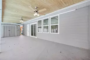 647 74th Ave N, Saint Petersburg, FL 33702 - Photo 39