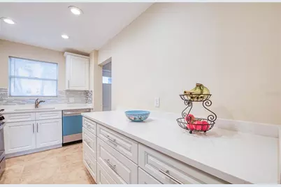 5940 30th Avenue S #115, Gulfport, FL 33707 - Photo 5