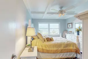 1120 N Shore Dr NE, Saint Petersburg, FL 33701 - Photo 39