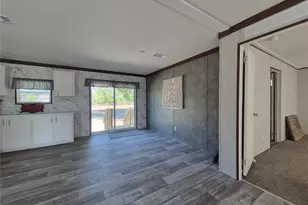 8128 Weeping Willow St, Brooksville, FL 34613 - Photo 25