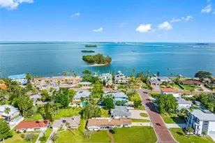 1794 Santa Barbara Dr, Dunedin, FL 34698 - Photo 3