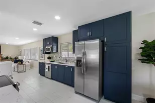 1794 Santa Barbara Dr, Dunedin, FL 34698 - Photo 17