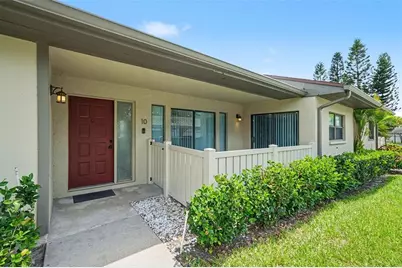 10 Lesley Lane, Oldsmar, FL 34677 - Photo 3
