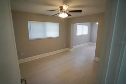 610 74th Avenue N, Saint Petersburg, FL 33702 - Photo 17