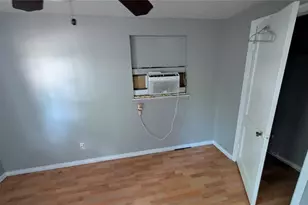 2801 W Cleveland St, Tampa, FL 33609 - Photo 13