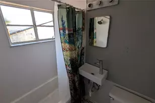 2801 W Cleveland St, Tampa, FL 33609 - Photo 19