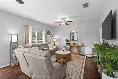 8519 Broken Willow Court, Tampa, FL 33647 - Photo 5