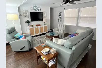614 Mount Key Avenue NE #631, Saint Petersburg, FL 33702 - Photo 7